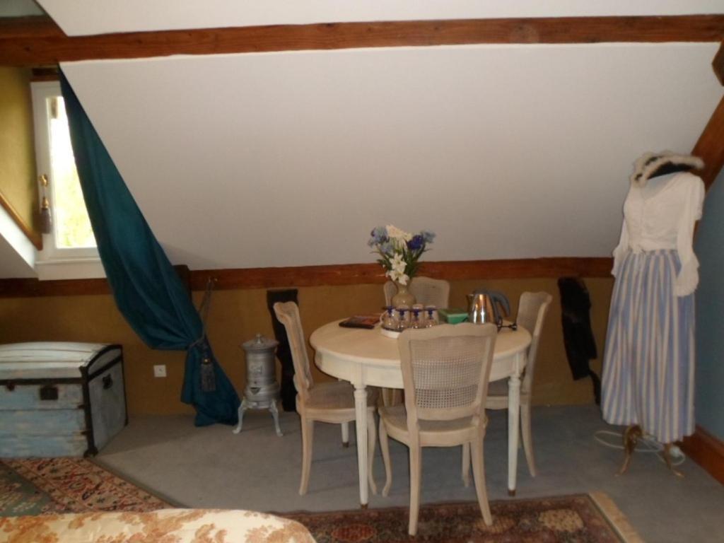 Les Chambres De Pontfol - Chambres D'Hotes - Guest House Victot-Pontfol Dış mekan fotoğraf